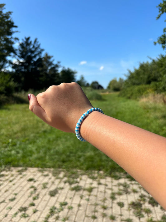 Uitrekbaar armbandje blauw