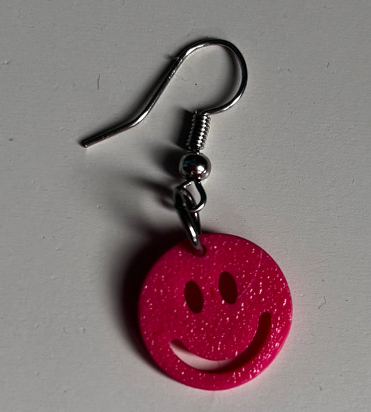 Smiley oorbellen roze