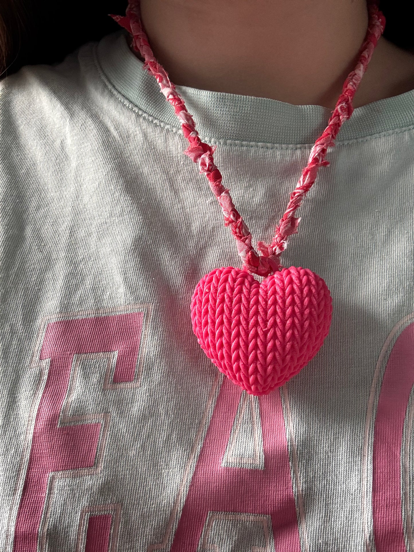 Bandana ketting met hart roze