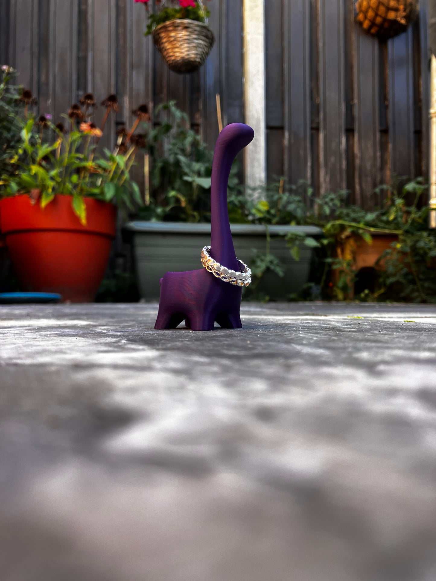 Ring houder dino paars