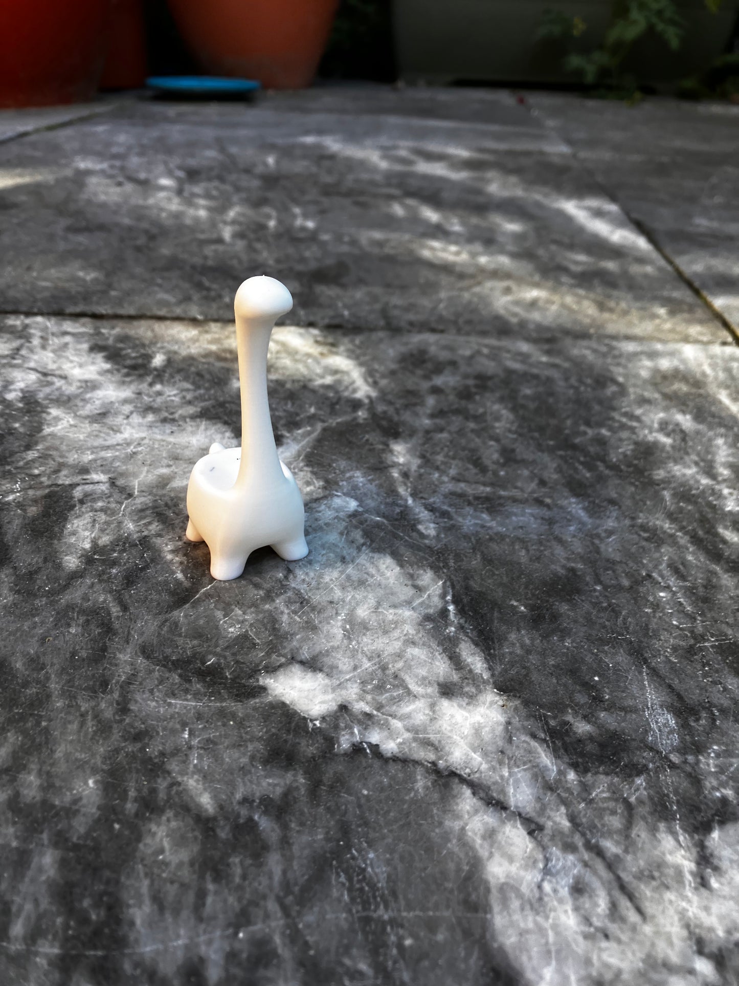 Ring houder dino wit